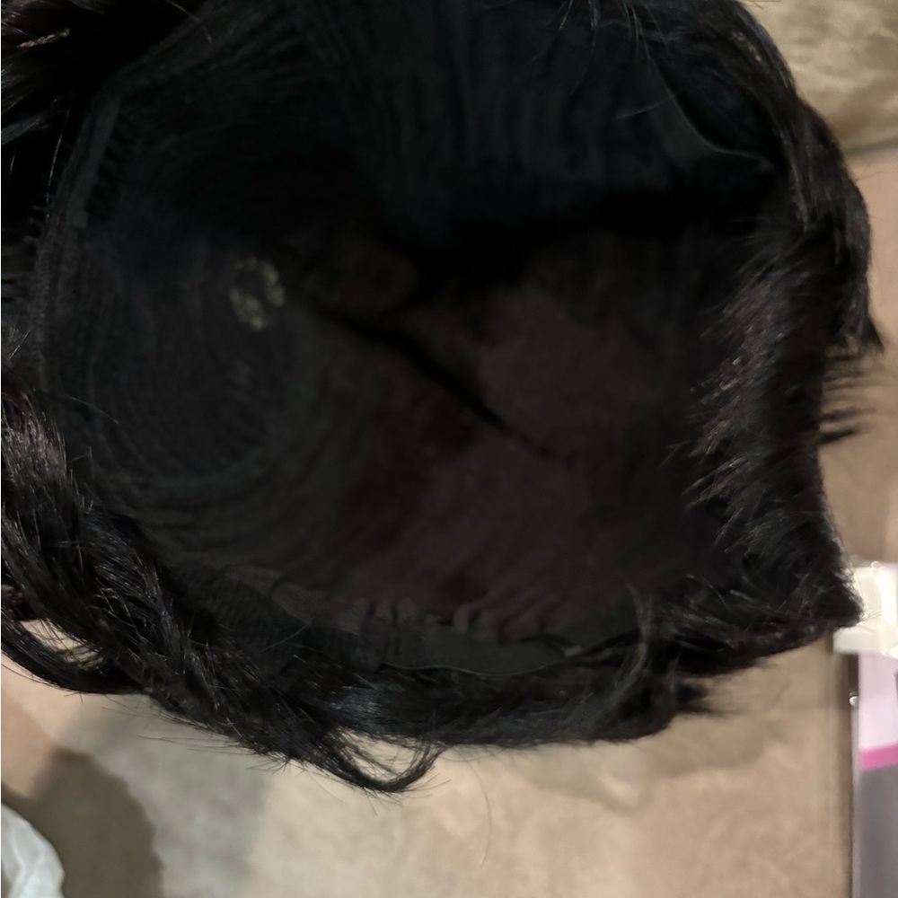 Human hair layered  pixie wig NWT - Picture 6 of 7